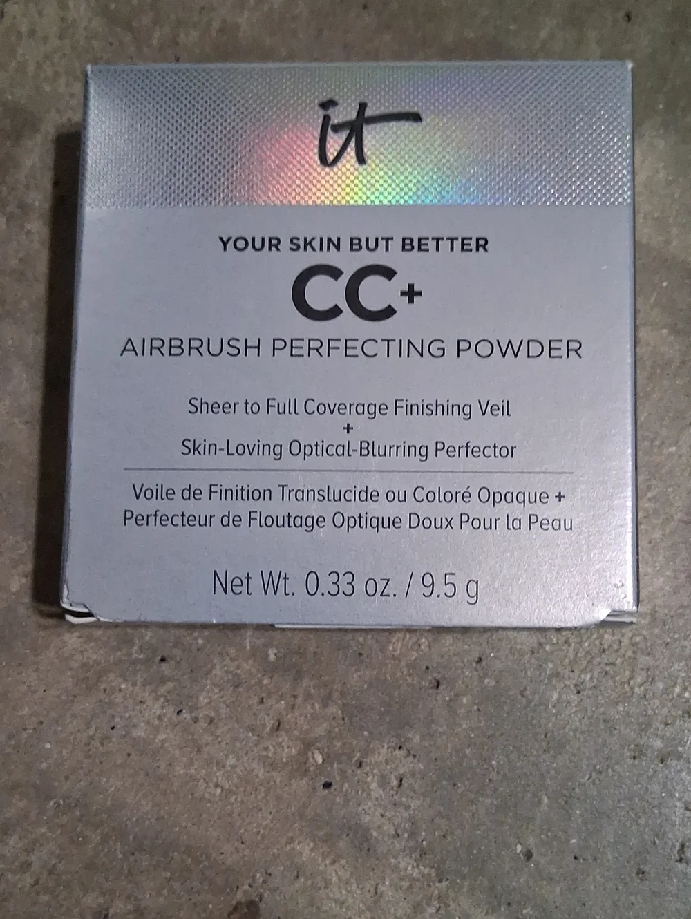 it cosmetics CC+ Airbrush Perfecting Powder - Silver Holographic Accents